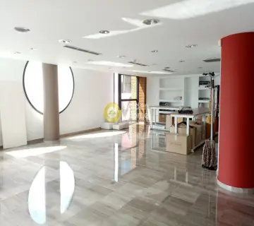 独立建筑 340m<sup>2</sup> for sale photo 2