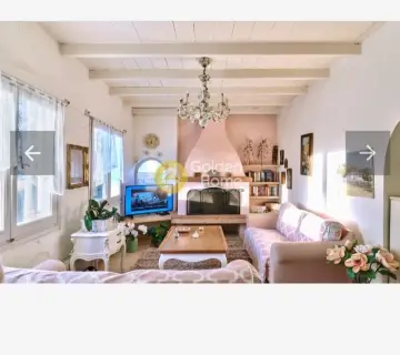 Maisonette Attached 530m<sup>2</sup> for sale photo 4167153