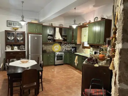 独立复式小屋 202m<sup>2</sup> for sale photo 3