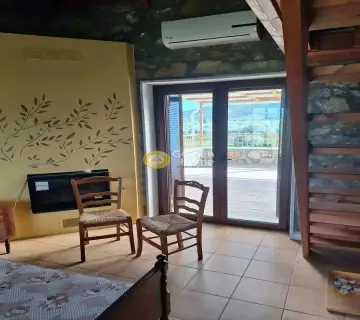 独立复式小屋 117m<sup>2</sup> for sale photo 4