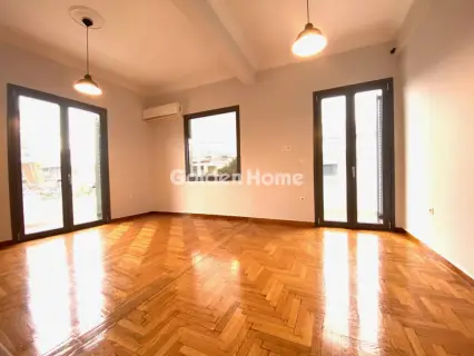 Floor Apartment 100m<sup>2</sup> for sale photo 2