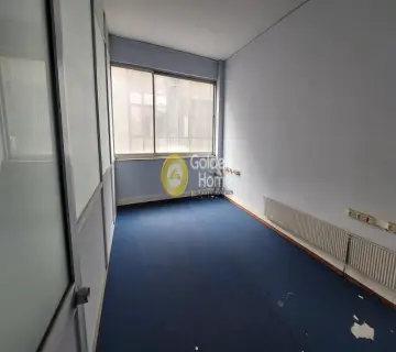 Office 133m<sup>2</sup> for rent photo 10