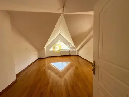 独立复式小屋 350m<sup>2</sup> for rent photo 33