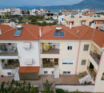 Maisonette Attached 190m<sup>2</sup> for sale photo 4220384