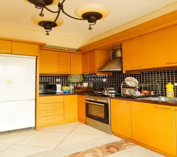 Maisonette Attached 190m<sup>2</sup> for sale photo 4220427