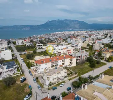 Maisonette Attached 190m<sup>2</sup> for sale photo 4220446