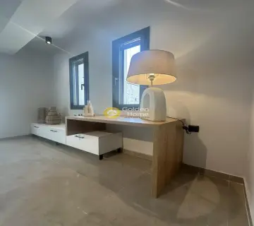 Independent Maisonette 145m<sup>2</sup> for sale photo 4384284