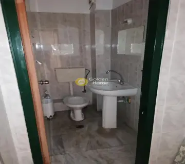 Office 600m<sup>2</sup> for rent photo 13