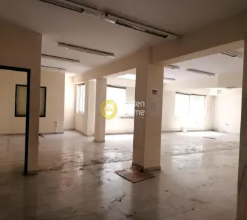 Office 600m<sup>2</sup> for rent photo 15