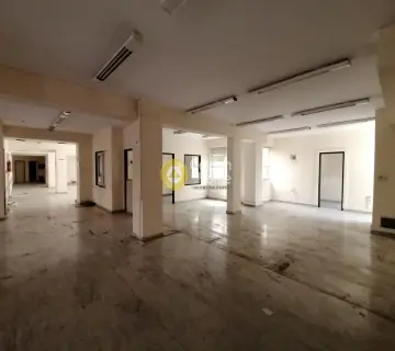 Office 600m<sup>2</sup> for rent photo 23