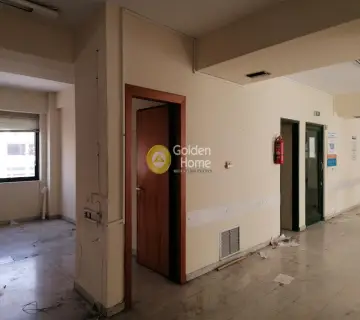 Office 600m<sup>2</sup> for rent photo 39