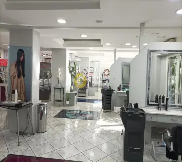 Κατάστημα 270τ.μ. προς ενοικίαση φωτογραφία 1