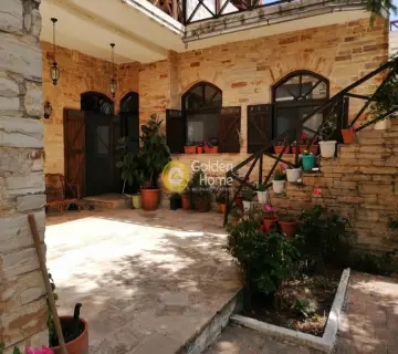 House 350m<sup>2</sup> for sale photo 2