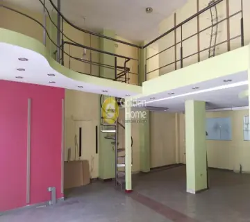 店铺 160m<sup>2</sup> for rent photo 1