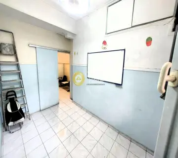 Office 125m<sup>2</sup> for rent photo 14