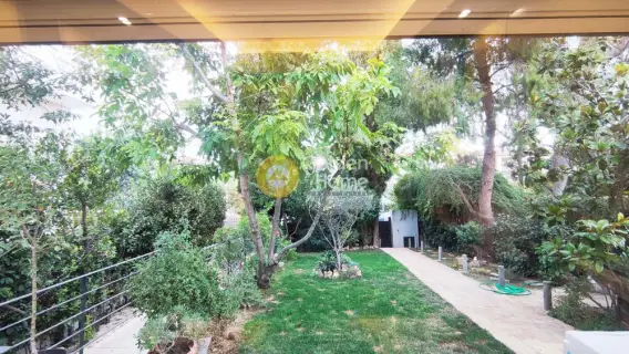 Independent Maisonette 285m<sup>2</sup> for sale photo 2