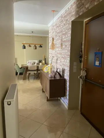 Διαμέρισμα 98τ.μ. προς πώληση φωτογραφία 2