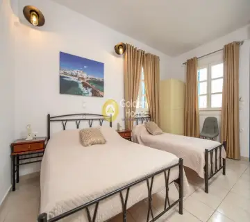 Hotel 370m<sup>2</sup> for sale photo 4