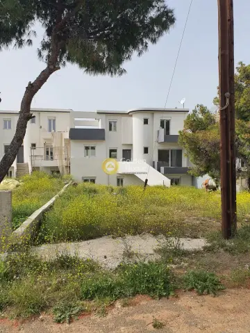 Independent Maisonette 210m<sup>2</sup> for rent photo 4273833