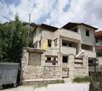 Κτίριο 380τ.μ. προς πώληση φωτογραφία 4277805