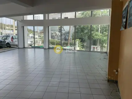 Independent Building 360m<sup>2</sup> for rent photo 9