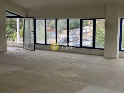 Independent Building 360m<sup>2</sup> for rent photo 15