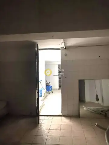 Store 99m<sup>2</sup> for sale photo 6