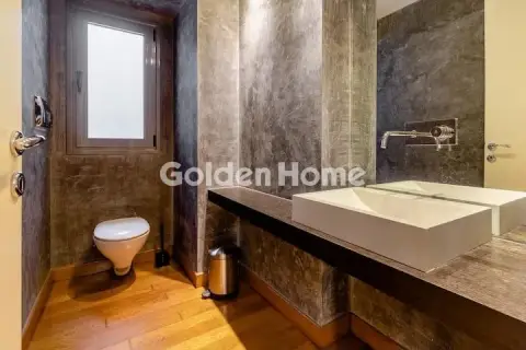 Independent Maisonette 410m<sup>2</sup> for rent photo 42