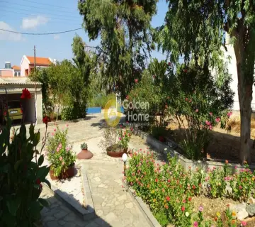 House 200m<sup>2</sup> for sale photo 13