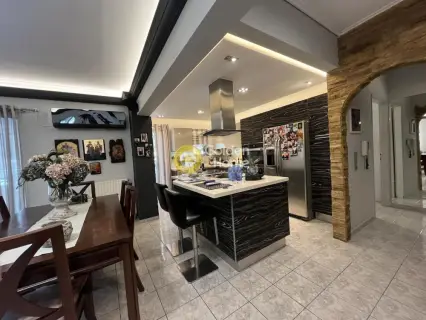 Floor Apartment 135m<sup>2</sup> for sale photo 6