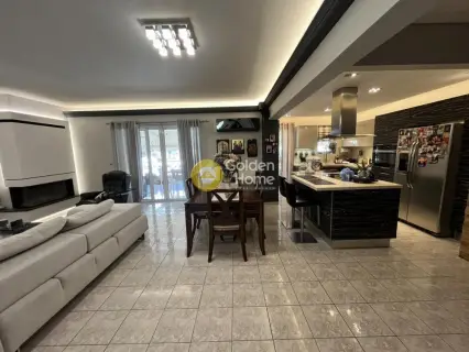 Floor Apartment 135m<sup>2</sup> for sale photo 3