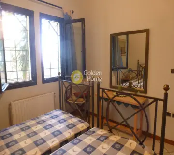Independent Maisonette 221m<sup>2</sup> for sale photo 37