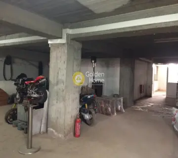 Independent Building 1500m<sup>2</sup> for sale photo 9
