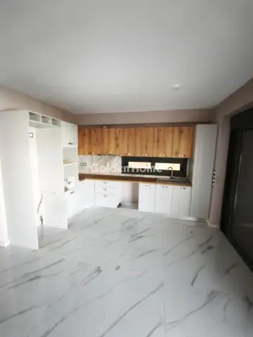 Οροφοδιαμέρισμα 113τ.μ. προς πώληση φωτογραφία 5