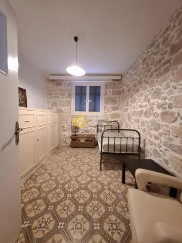 Floor Apartment 100m<sup>2</sup> for rent photo 14