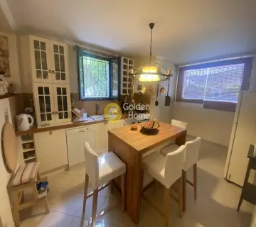 Independent Maisonette 204m<sup>2</sup> for sale photo 4365446