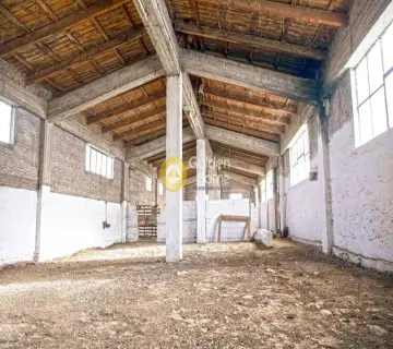 Industrial 500m<sup>2</sup> for rent photo 1