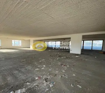 Office 450m<sup>2</sup> for rent photo 8