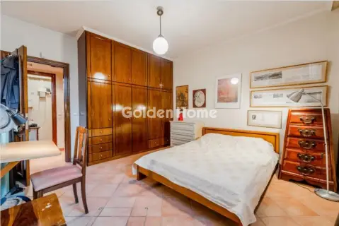 Independent Maisonette 315m<sup>2</sup> for sale photo 5649440