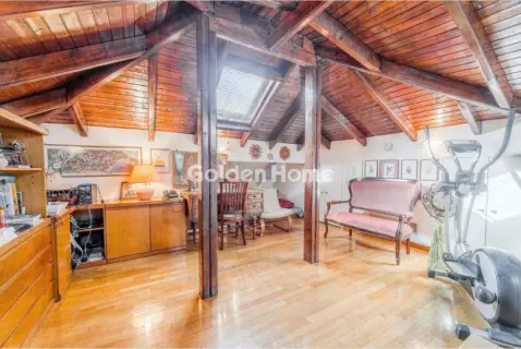 Independent Maisonette 315m<sup>2</sup> for sale photo 5649442