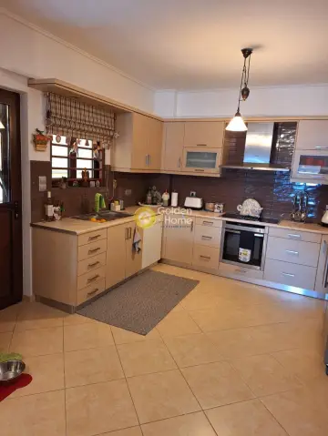 Maisonette Attached 158m<sup>2</sup> for sale photo 17