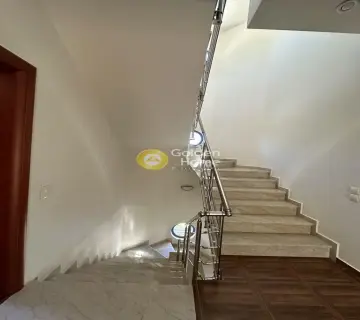 独立复式小屋 217m<sup>2</sup> for sale photo 20