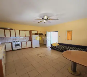 Apartment 45m<sup>2</sup> for rent photo 4