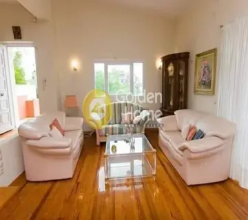 Independent Maisonette 300m<sup>2</sup> for sale photo 1