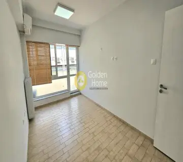 Studio 27m<sup>2</sup> for rent photo 3