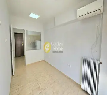 Studio 27m<sup>2</sup> for rent photo 1