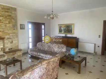 House 170m<sup>2</sup> for sale photo 2