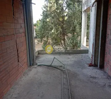 Independent Maisonette 350m<sup>2</sup> for sale photo 4382809