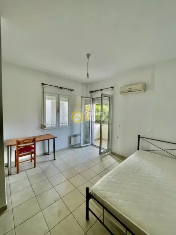 Studio 25m<sup>2</sup> for rent photo 3