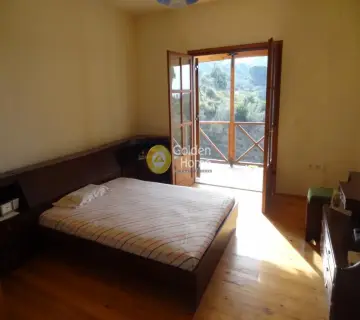 Independent Maisonette 200m<sup>2</sup> for sale photo 17